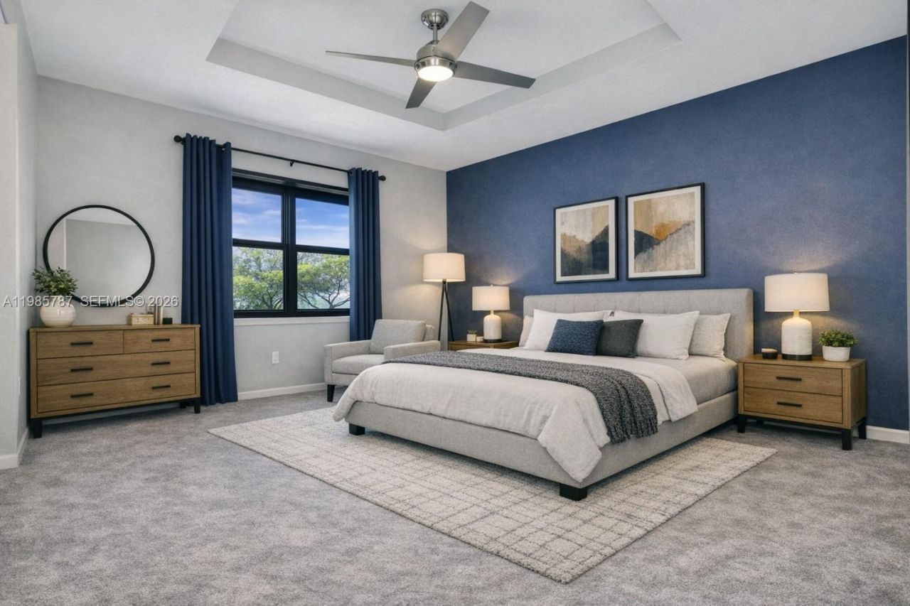 760 NE 193rd Ter , Miami, FL 33179 Photo