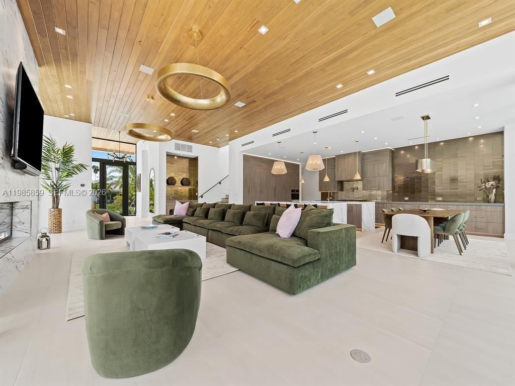 2657 NE 34th St , Fort Lauderdale, FL 33306 Photo