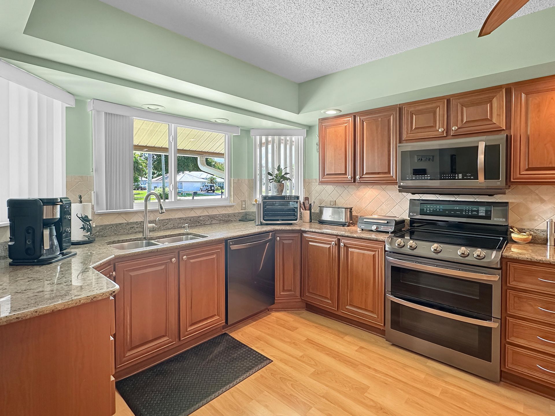 4100 Smokey Pines Court, Fort Pierce, FL 34951 Photo