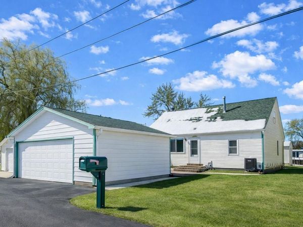 37464 N TERRACE Lane , Spring Grove, IL 60081