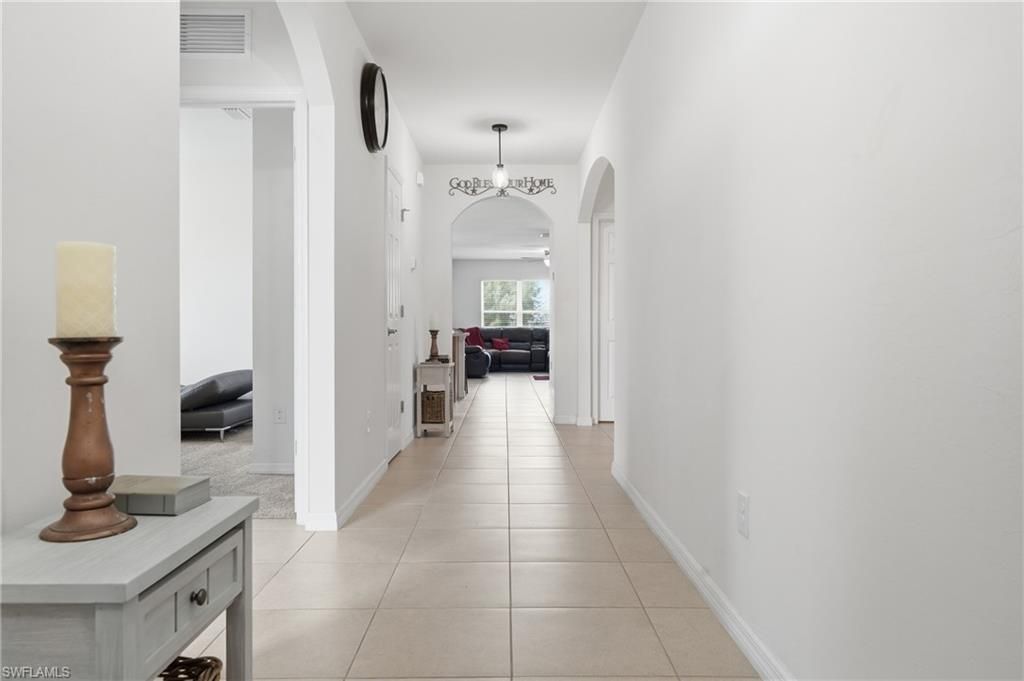 2006 SW 15th Ave, Cape Coral, FL 33991 Photo