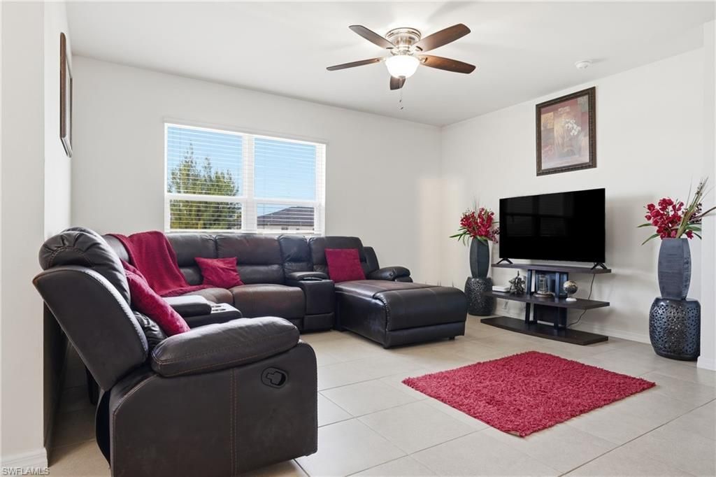 2006 SW 15th Ave, Cape Coral, FL 33991 Photo