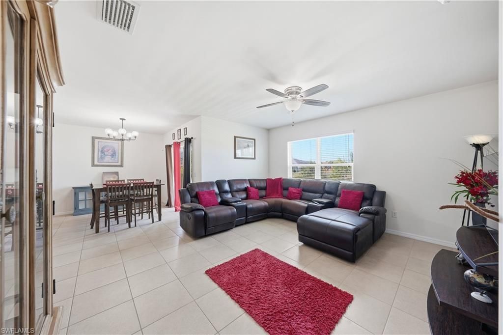 2006 SW 15th Ave, Cape Coral, FL 33991 Photo