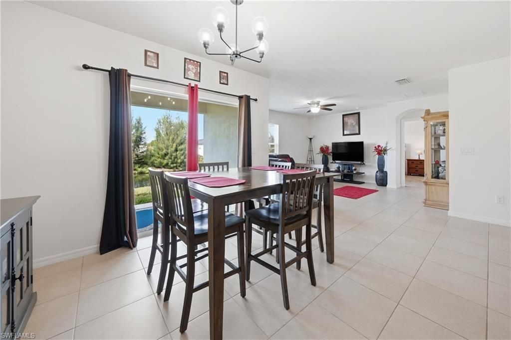 2006 SW 15th Ave, Cape Coral, FL 33991 Photo