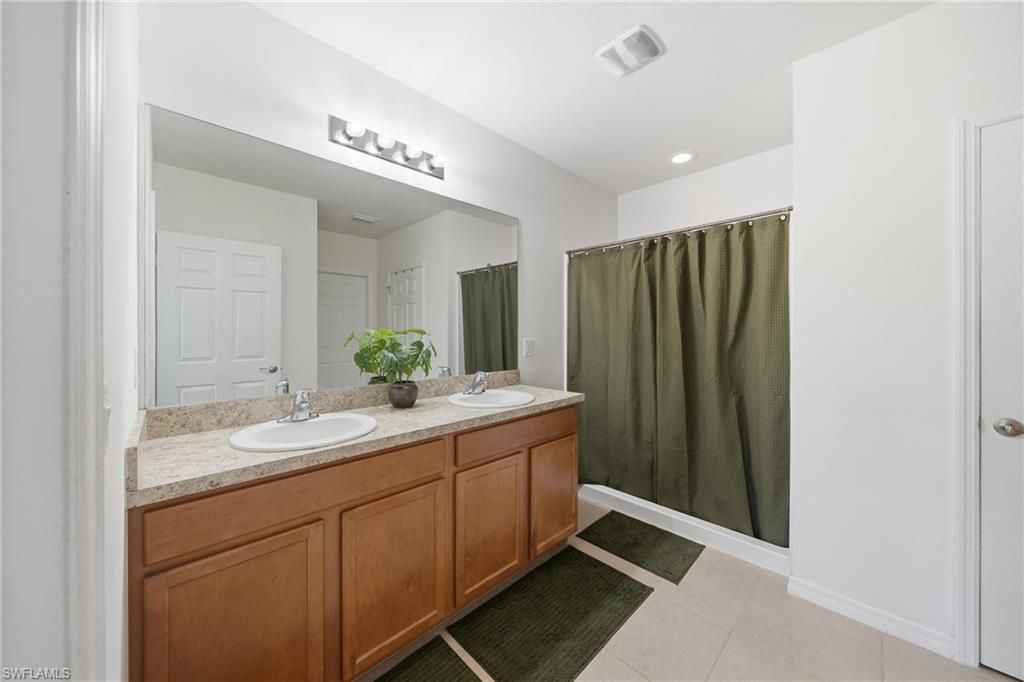 2006 SW 15th Ave, Cape Coral, FL 33991 Photo