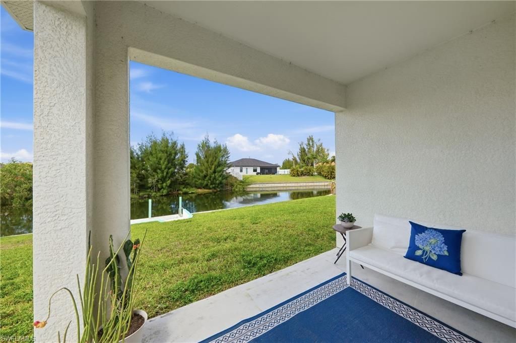 2006 SW 15th Ave, Cape Coral, FL 33991 Photo