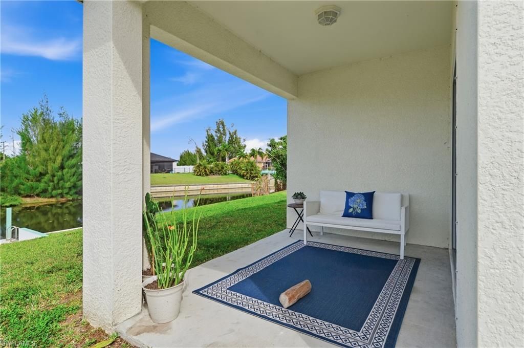 2006 SW 15th Ave, Cape Coral, FL 33991 Photo