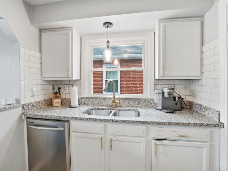 6408 Girard Avenue, Cincinnati, OH 45213 Photo 19