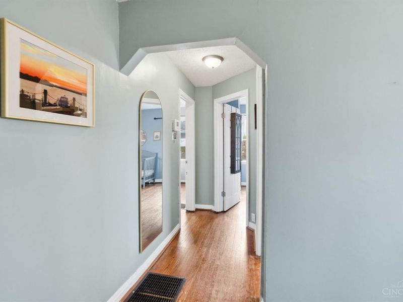 6408 Girard Avenue, Cincinnati, OH 45213 Photo 25