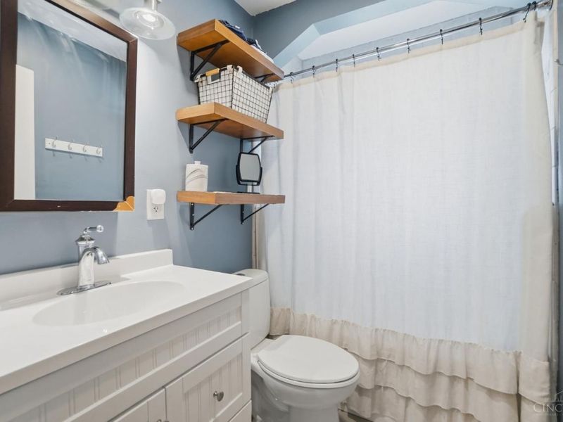 6408 Girard Avenue, Cincinnati, OH 45213 Photo 29