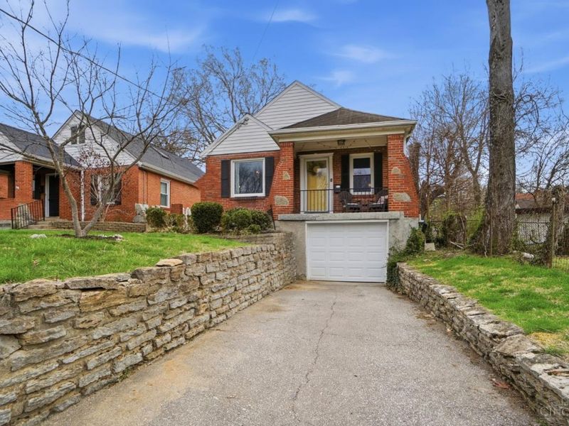 6408 Girard Avenue, Cincinnati, OH 45213 Photo 3