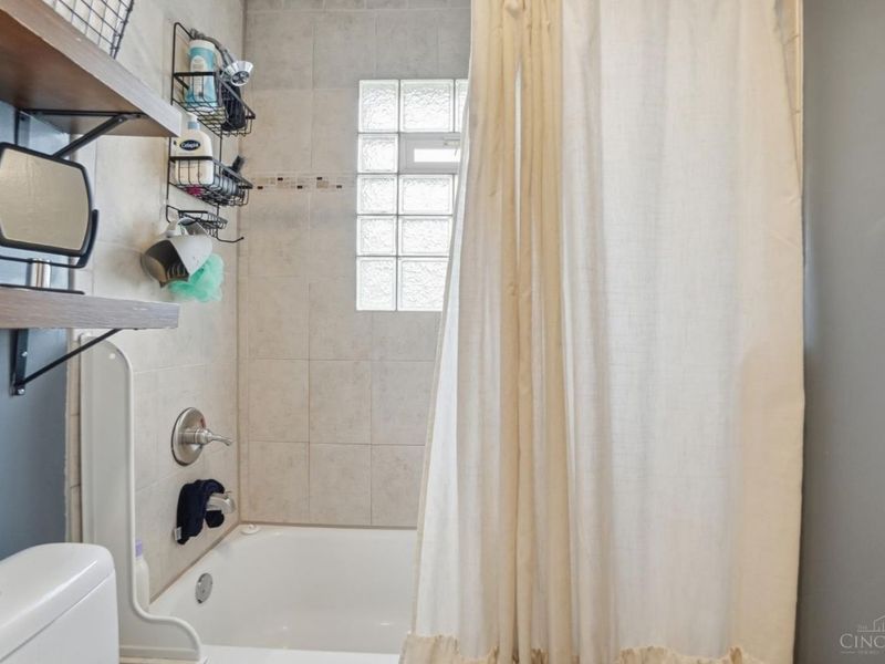 6408 Girard Avenue, Cincinnati, OH 45213 Photo 31