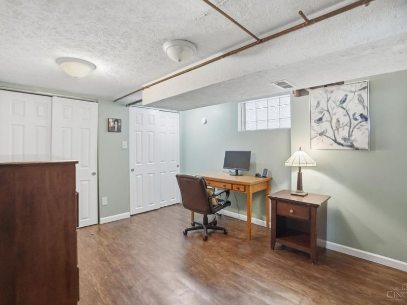 6408 Girard Avenue, Cincinnati, OH 45213 Photo 46