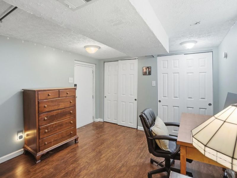 6408 Girard Avenue, Cincinnati, OH 45213 Photo 48