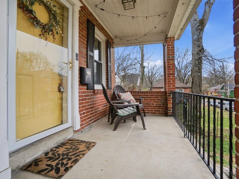 6408 Girard Avenue, Cincinnati, OH 45213 Photo 6