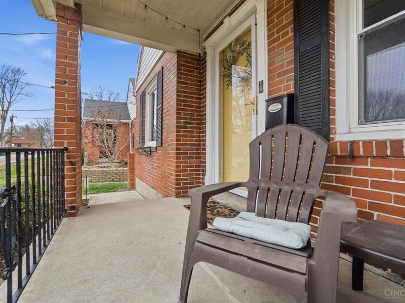 6408 Girard Avenue, Cincinnati, OH 45213 Photo 8