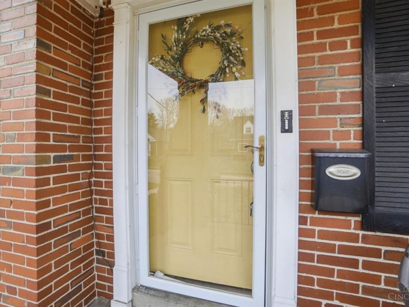 6408 Girard Avenue, Cincinnati, OH 45213 Photo 9