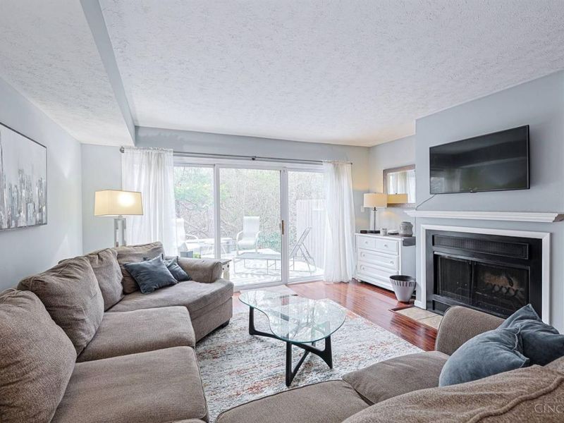 9966 Timbers Drive, Blue Ash, OH 45242 Photo 6