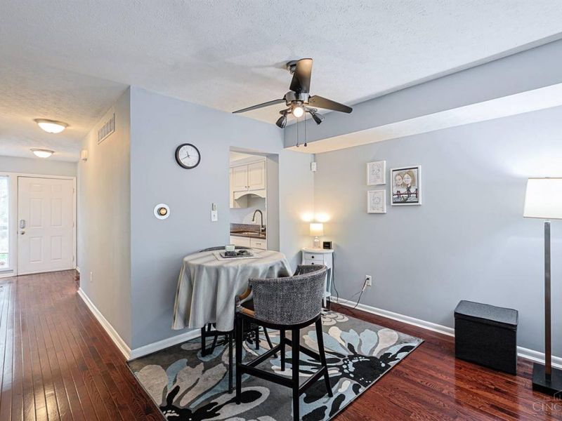 9966 Timbers Drive, Blue Ash, OH 45242 Photo 9