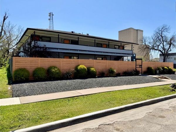 4400 San Jacinto Street , Dallas, TX 75204