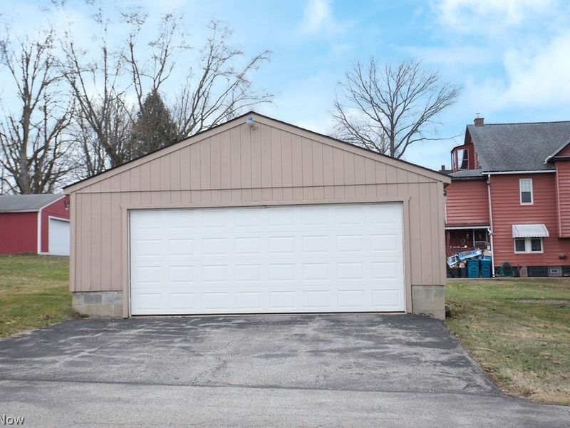 24 Sexton Street , Struthers, OH 44471 Photo 3