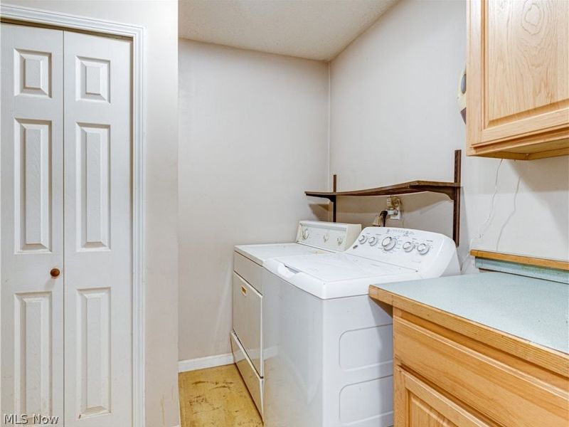 2740 Chelsea Drive , Akron, OH 44312 Photo 12