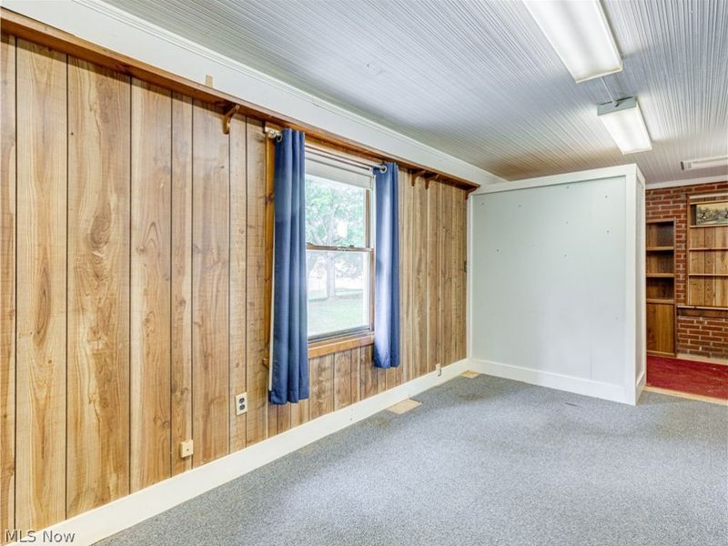 2740 Chelsea Drive , Akron, OH 44312 Photo 2