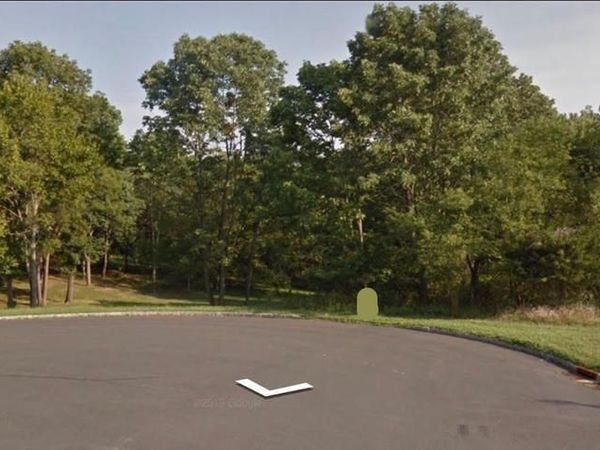 6 ROOSEVELT AVENUE , PENNINGTON, NJ 08534