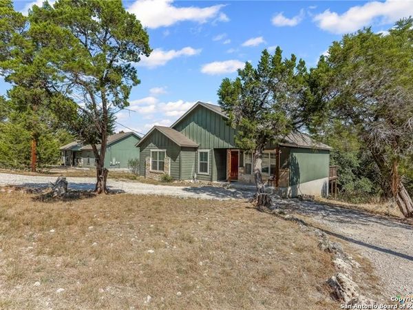 5465 Chimney Rock, Canyon Lake, TX 78133