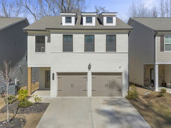 415 Station Overlook Drive, Auburn, GA 30011