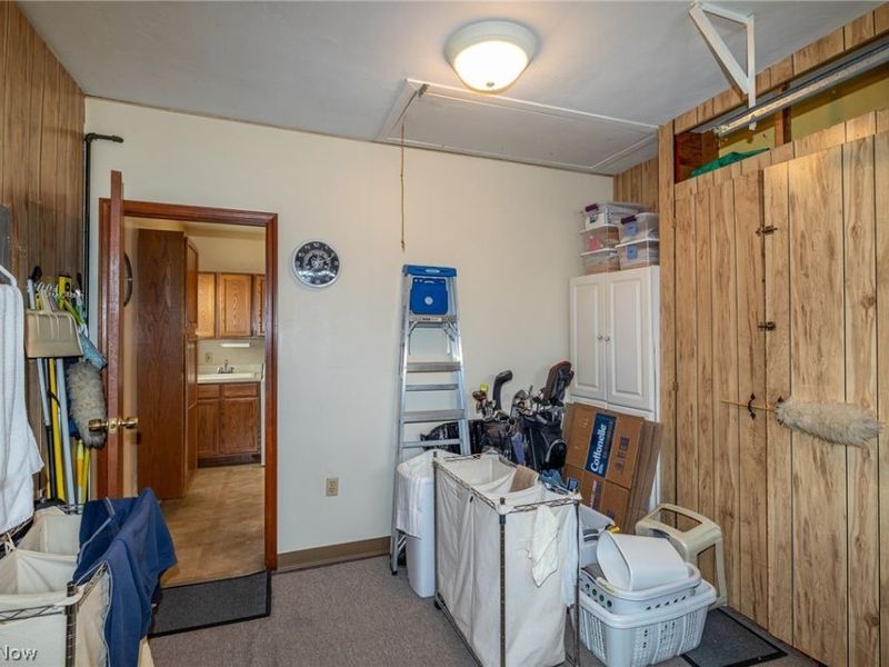 9913 Manorford Drive, Parma Heights, OH 44130 Photo 21