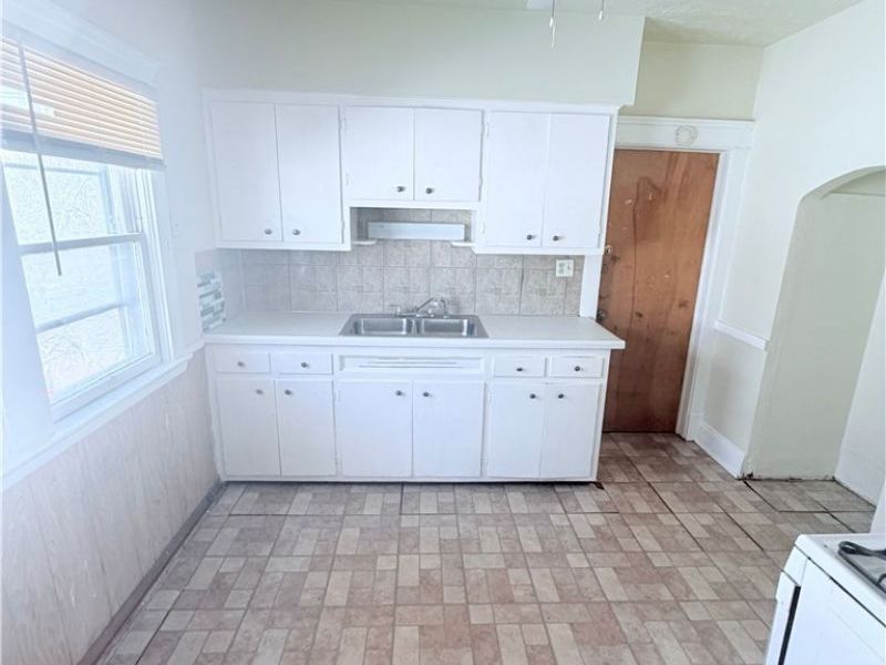 3395 W 100th Street, Unit UP, Cleveland, OH 44111 Photo 15