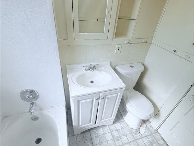 3395 W 100th Street, Unit UP, Cleveland, OH 44111 Photo 8