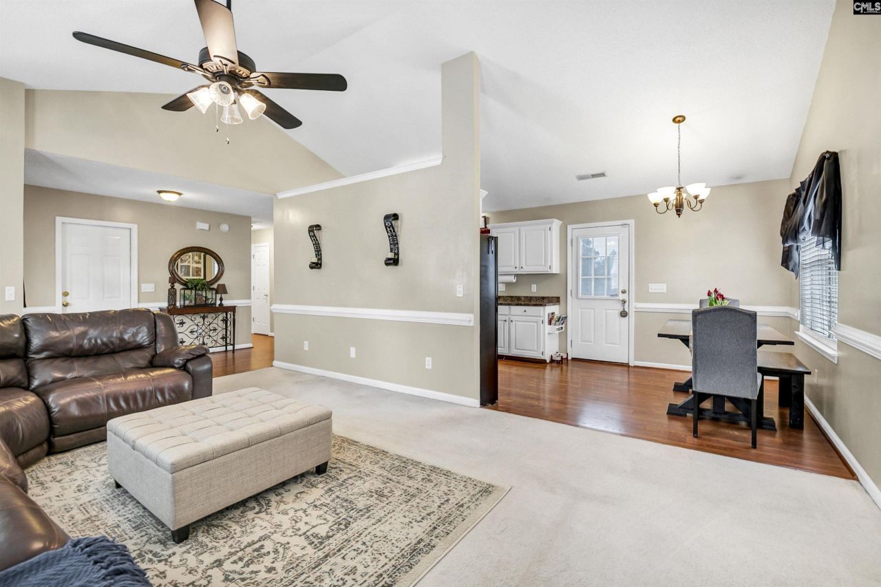 48 Smokewood Drive  Photo 15