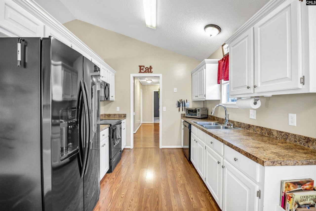 48 Smokewood Drive  Photo 19