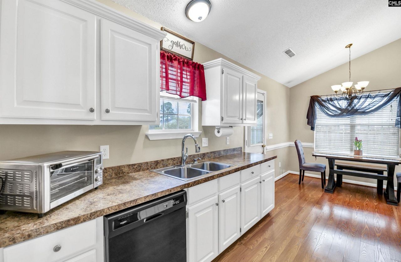 48 Smokewood Drive  Photo 23