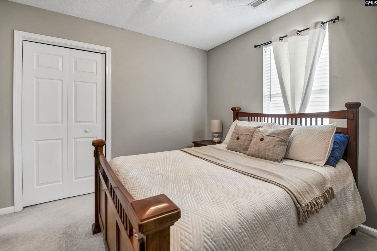 48 Smokewood Drive  Photo 36