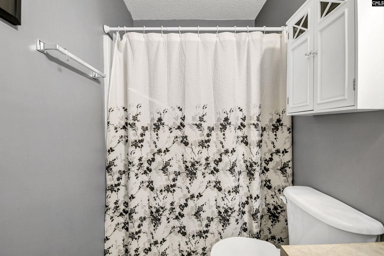 48 Smokewood Drive  Photo 42