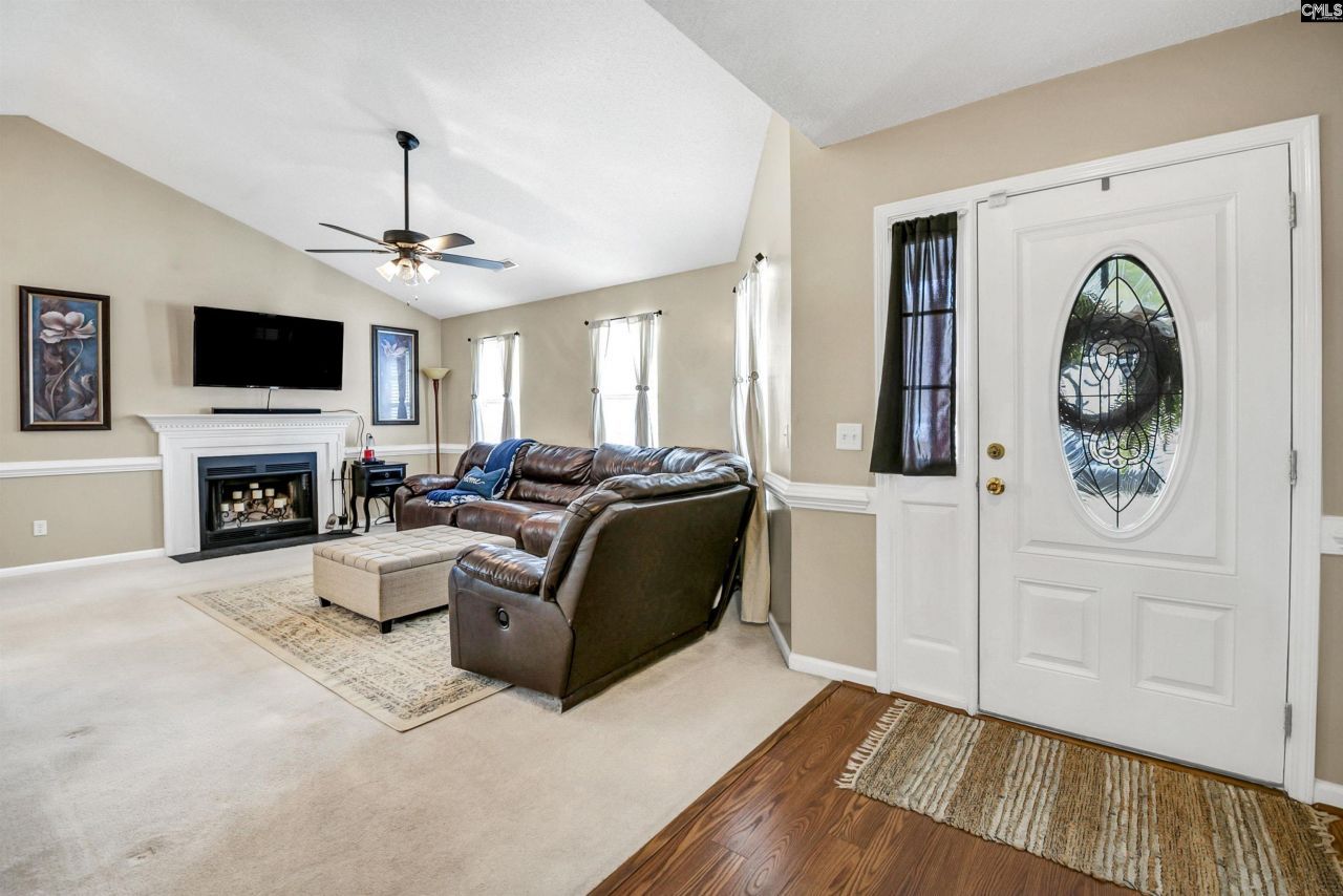 48 Smokewood Drive  Photo 9