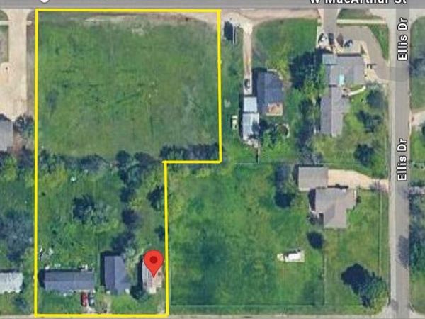 1830 W Wiley Street, Shawnee, OK 74804