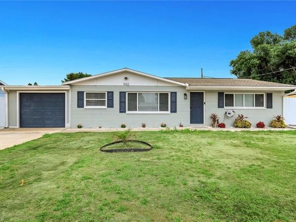 942 Narcissus ST , NORTH FORT MYERS, FL 33903