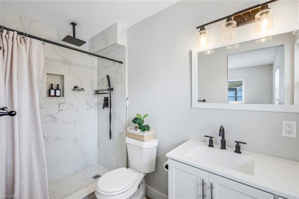 942 Narcissus St , North Fort Myers, FL 33903 Photo