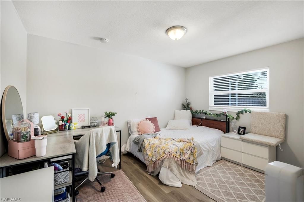 942 Narcissus St , North Fort Myers, FL 33903 Photo