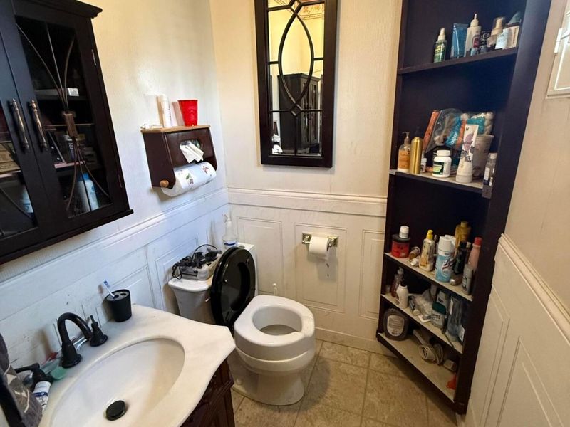 2827 E 6th Avenue , Columbus, OH 43219 Photo 5