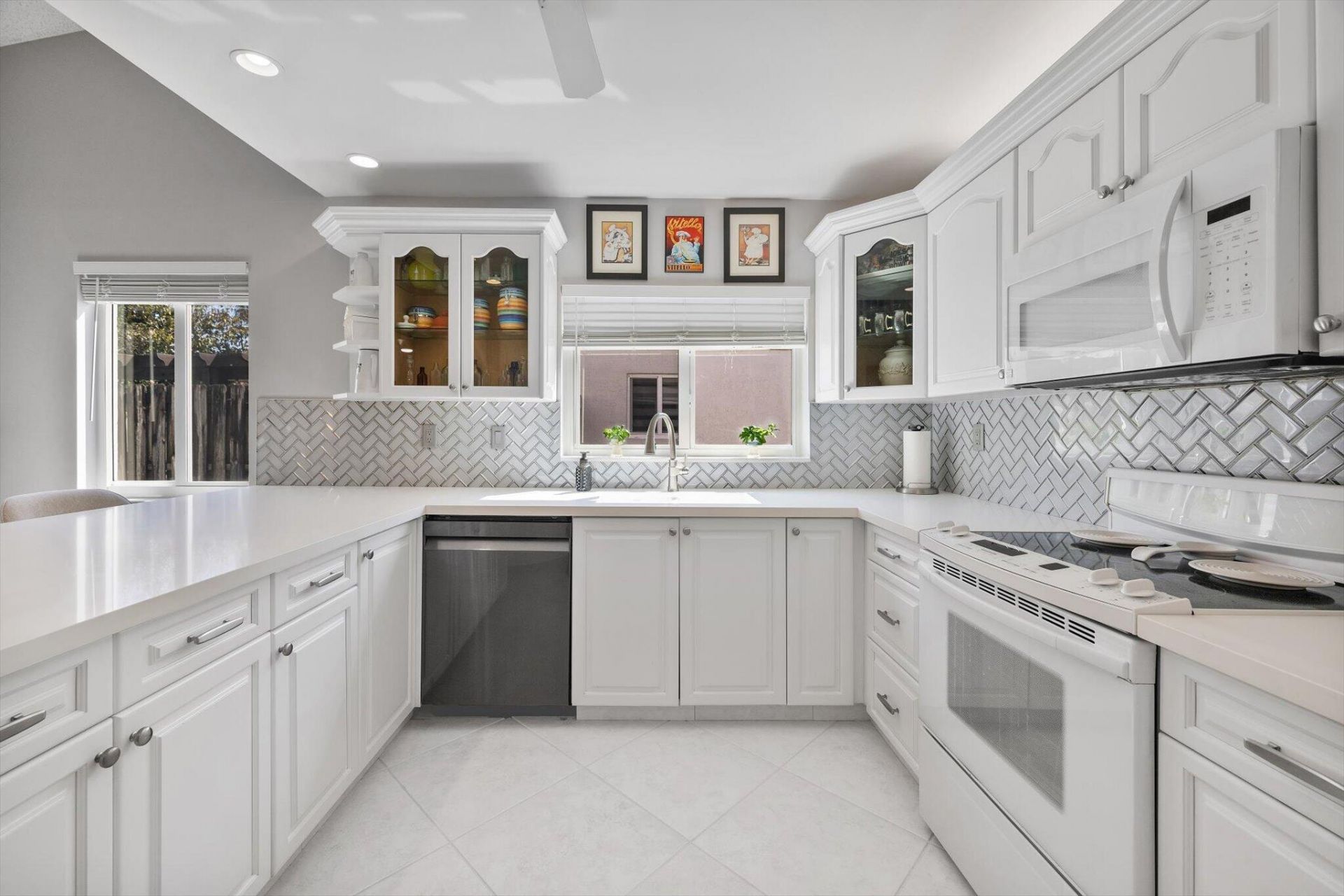 15541 Dover Court, Davie, FL 33331 Photo