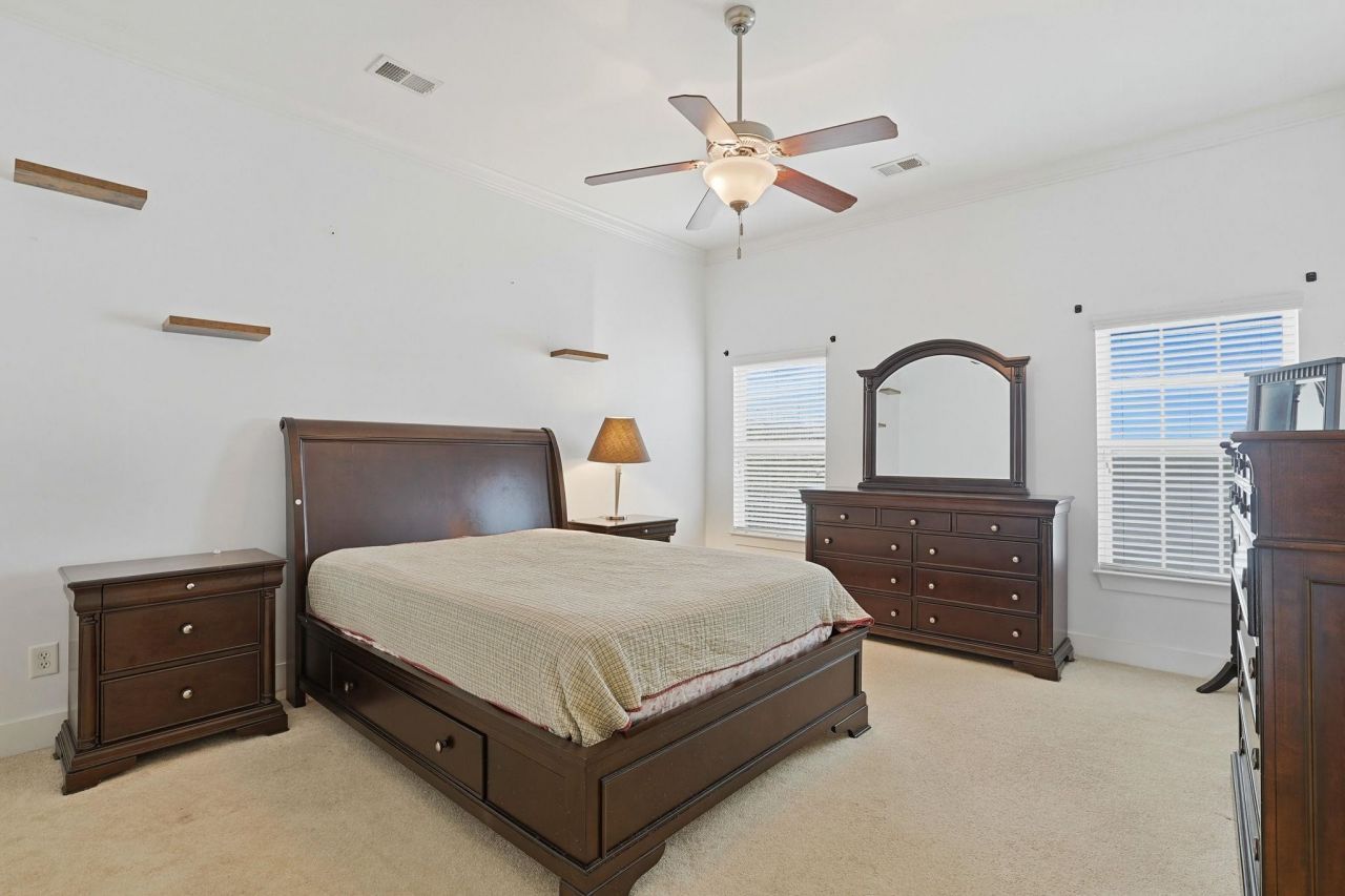 1516 Waverly Ave.  Photo 13