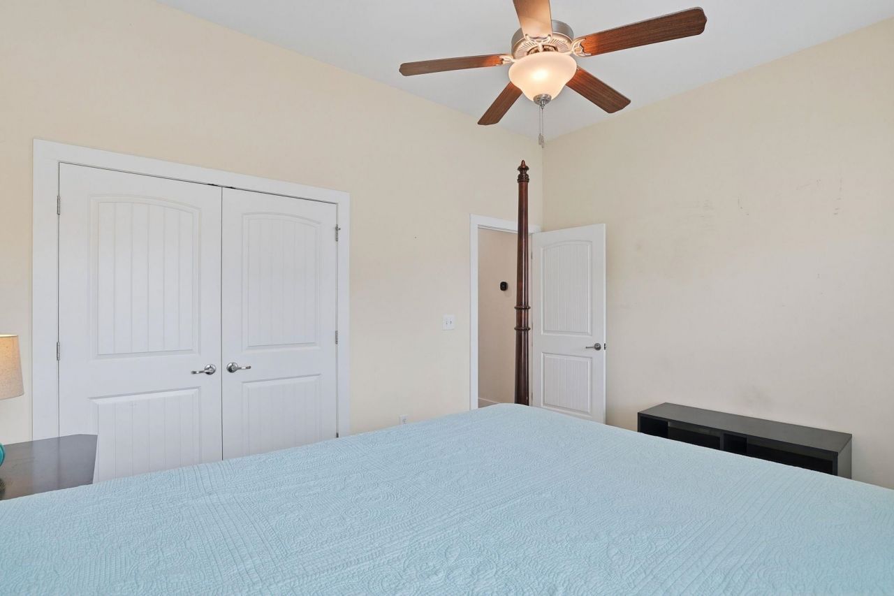 1516 Waverly Ave.  Photo 22