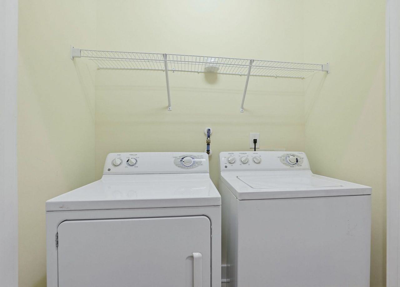 1516 Waverly Ave.  Photo 23