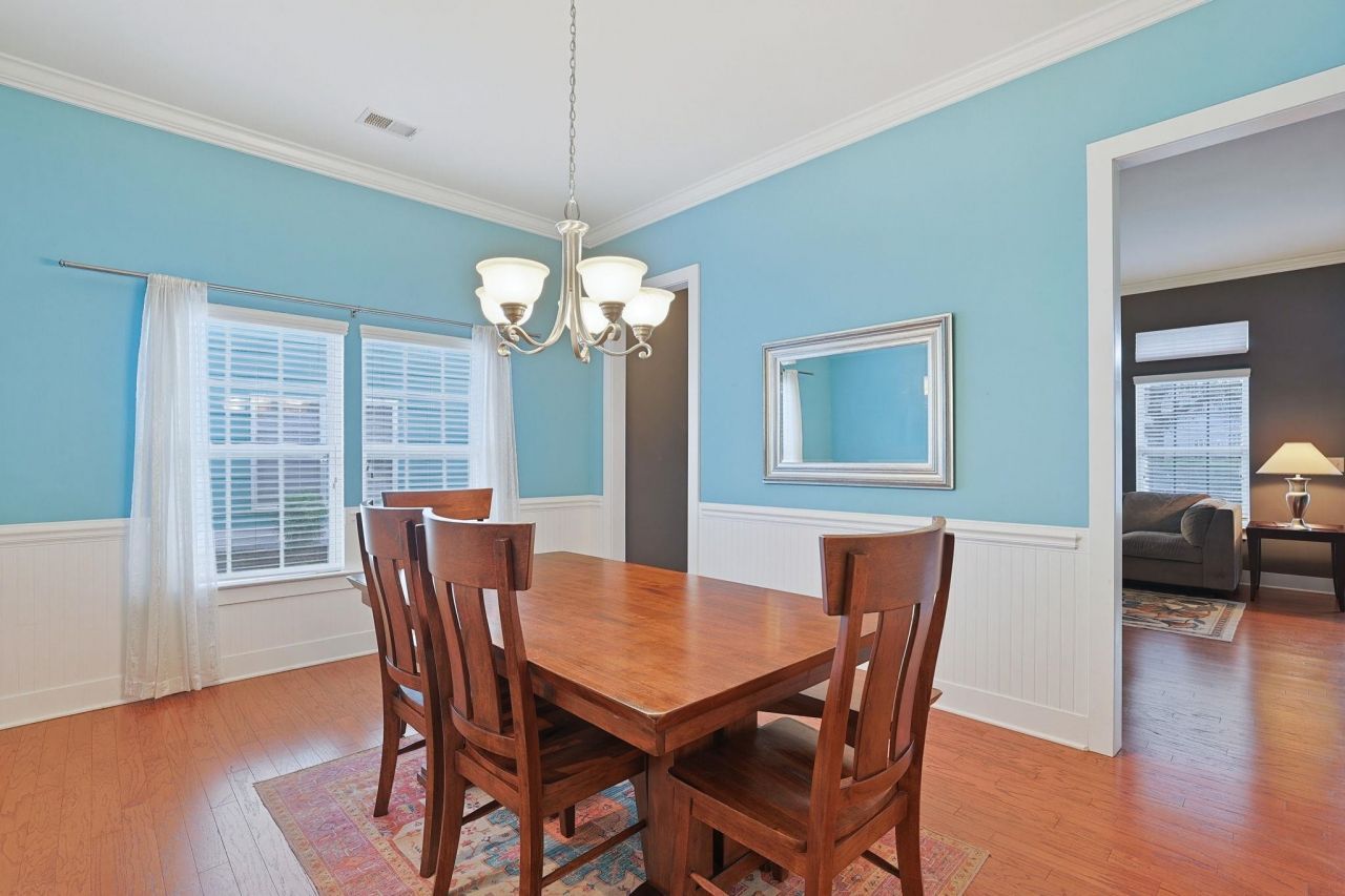 1516 Waverly Ave.  Photo 7