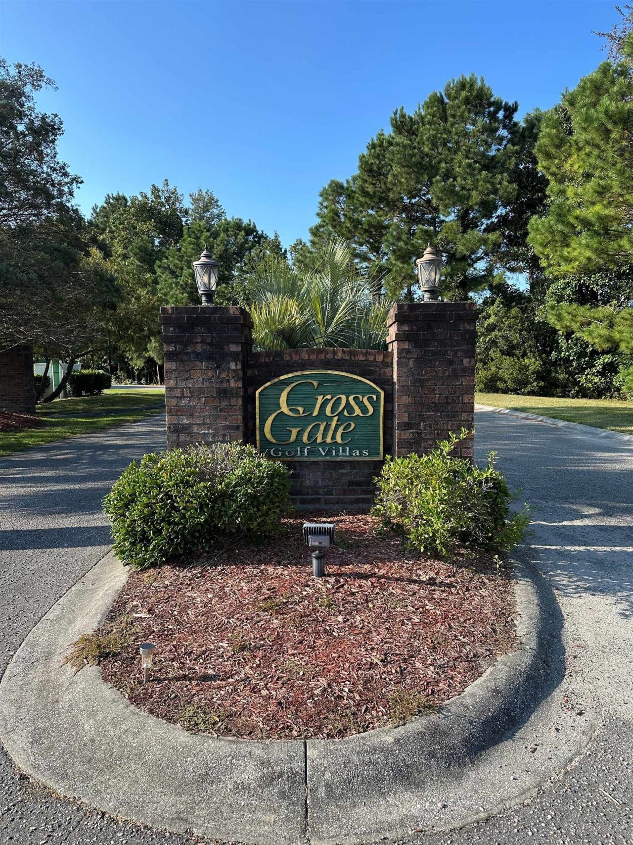 2000 Cross Gate Blvd. Photo 39